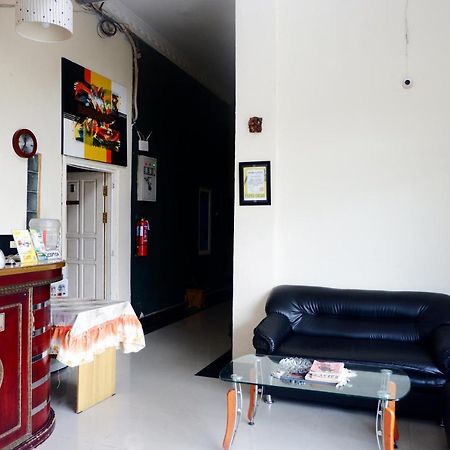 Olive Guest House Bumi Mas Raya Banjarmasin  Extérieur photo