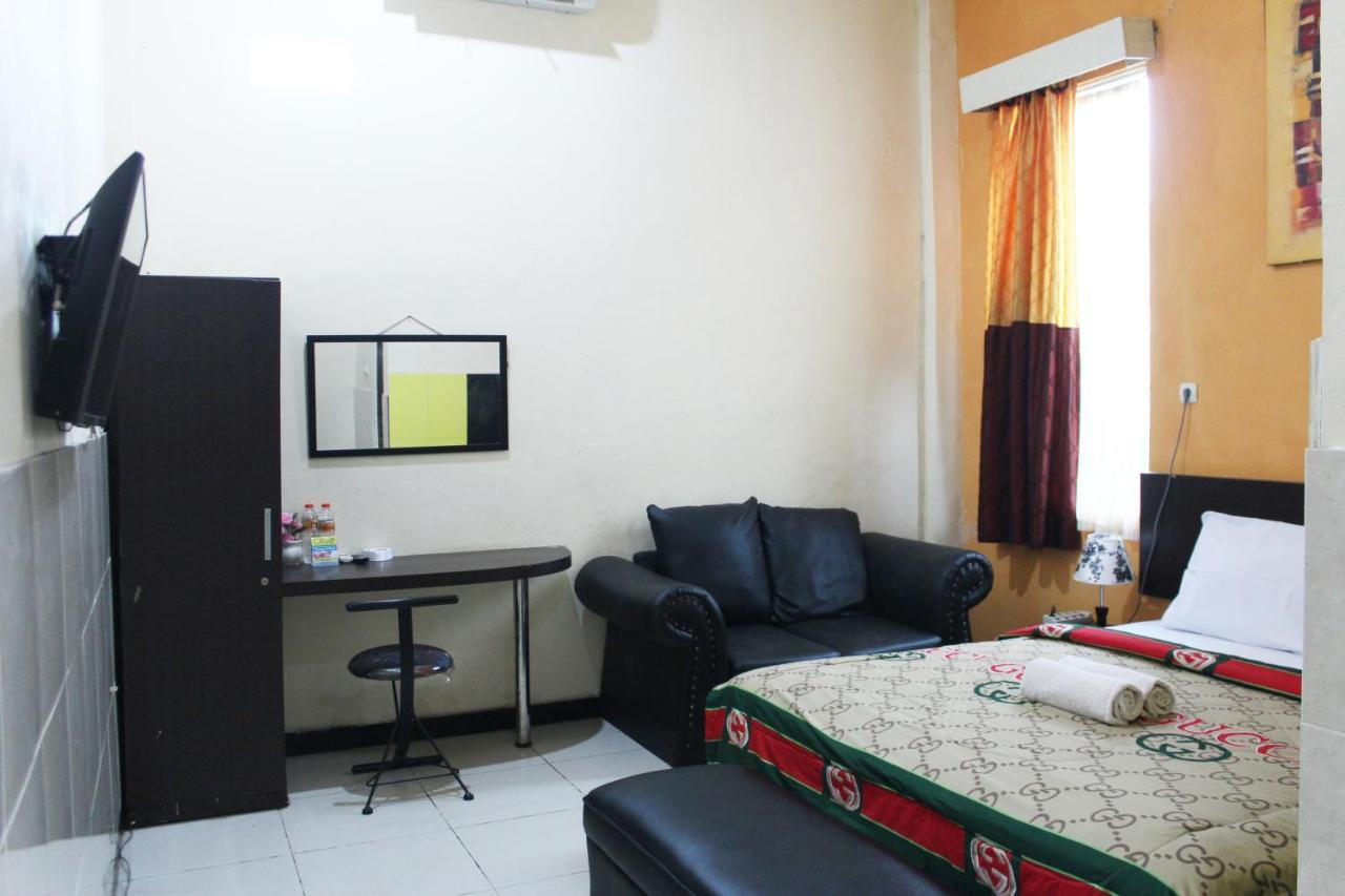 Olive Guest House Bumi Mas Raya Banjarmasin  Extérieur photo