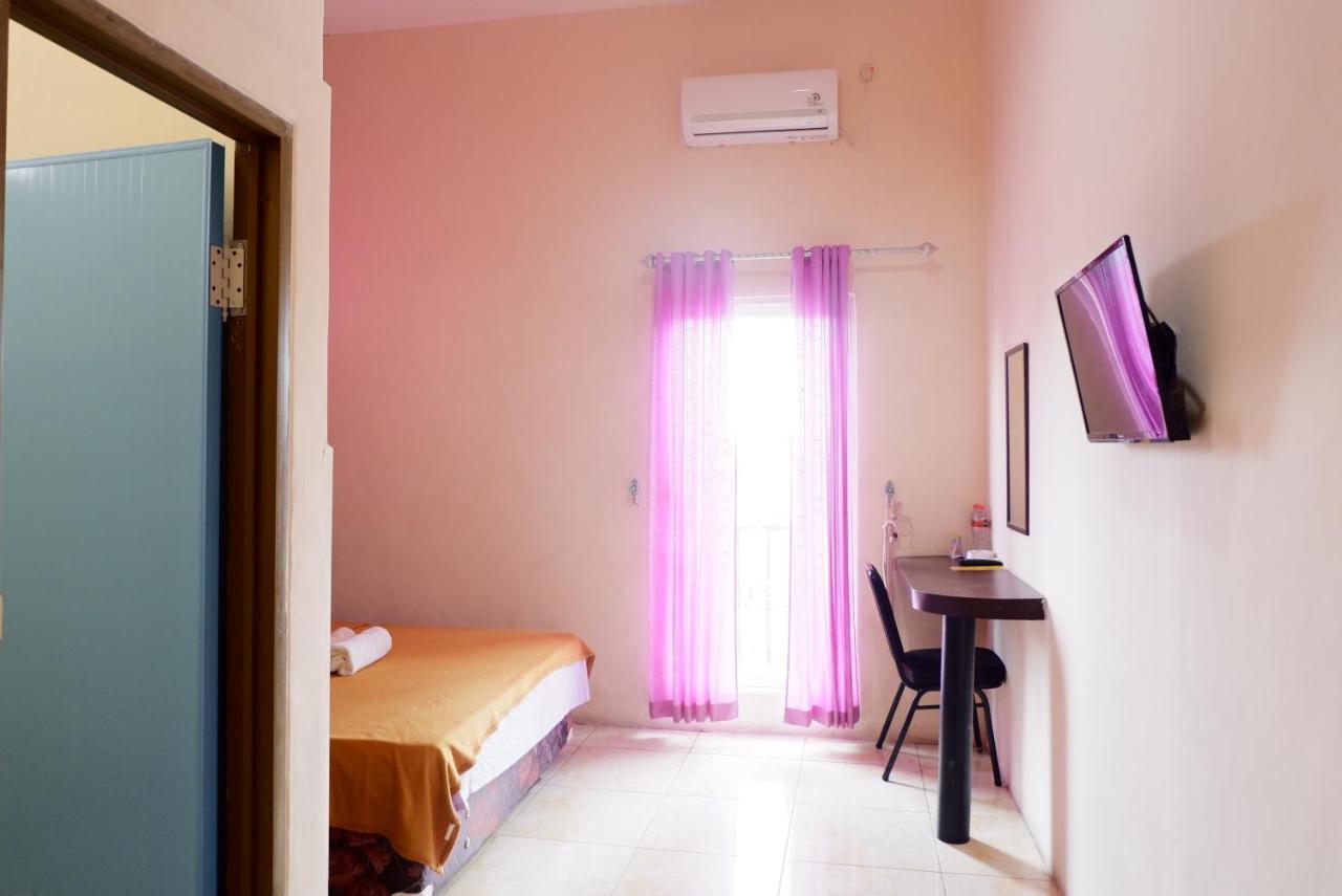 Olive Guest House Bumi Mas Raya Banjarmasin  Extérieur photo